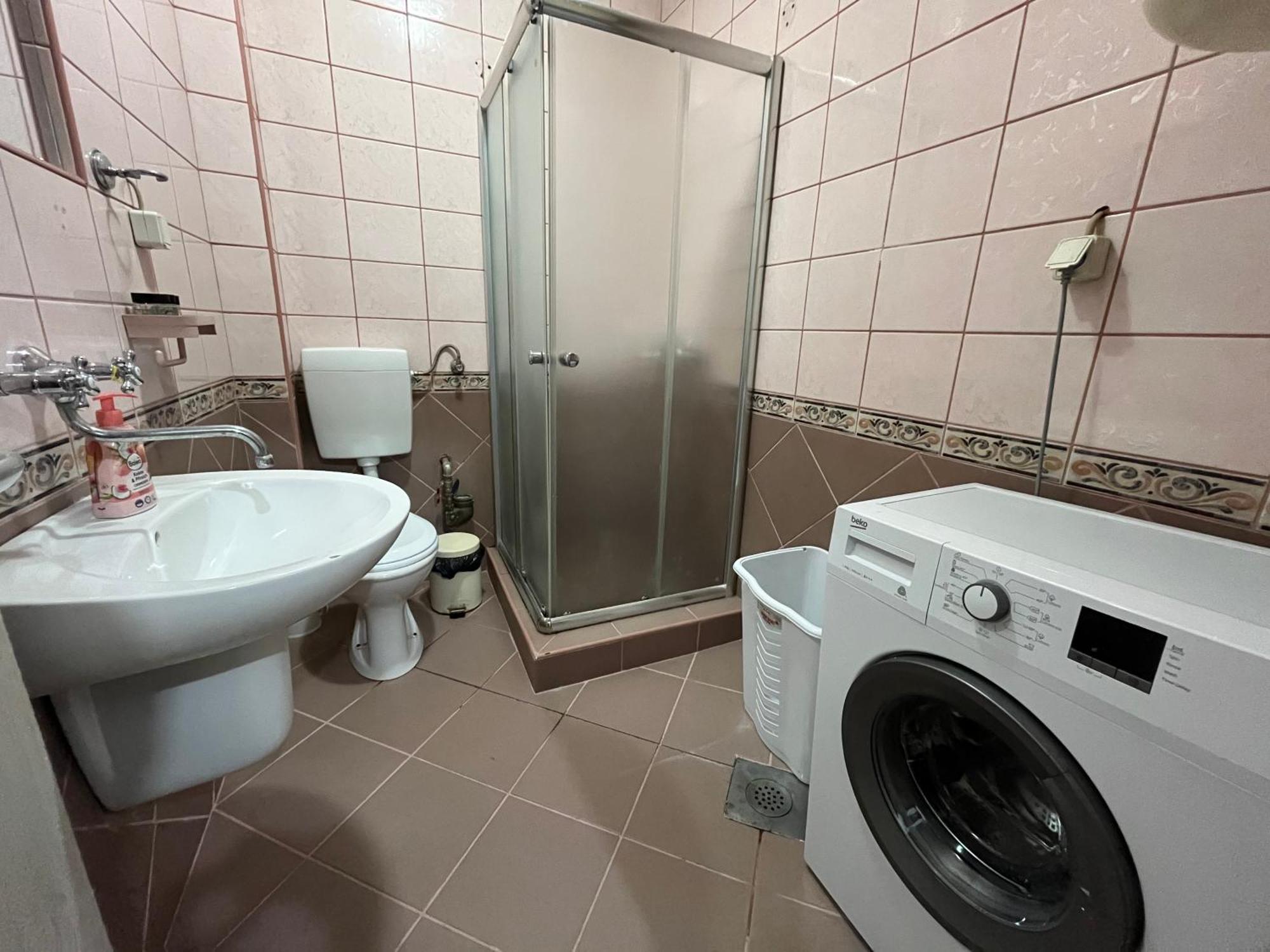 Central M - 5 Apartments Skopje Room photo